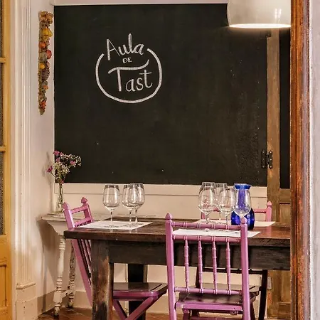 Cal Compte Priorat 3* Torroja