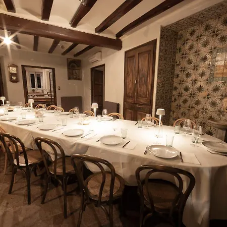 Cal Compte Allotjament i esmorzar Torroja del Priorat